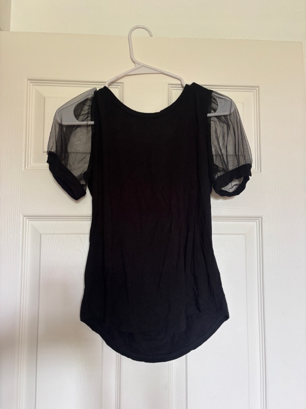 Elie Tahari Black Puff-Sleeve Mesh Tee